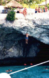 jump.jpg (22946 bytes)